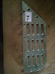 WG1642230019 Right anti slide plate